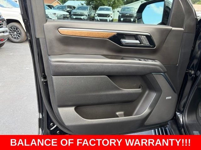 Used 2025 Black Chevrolet High Country image 12