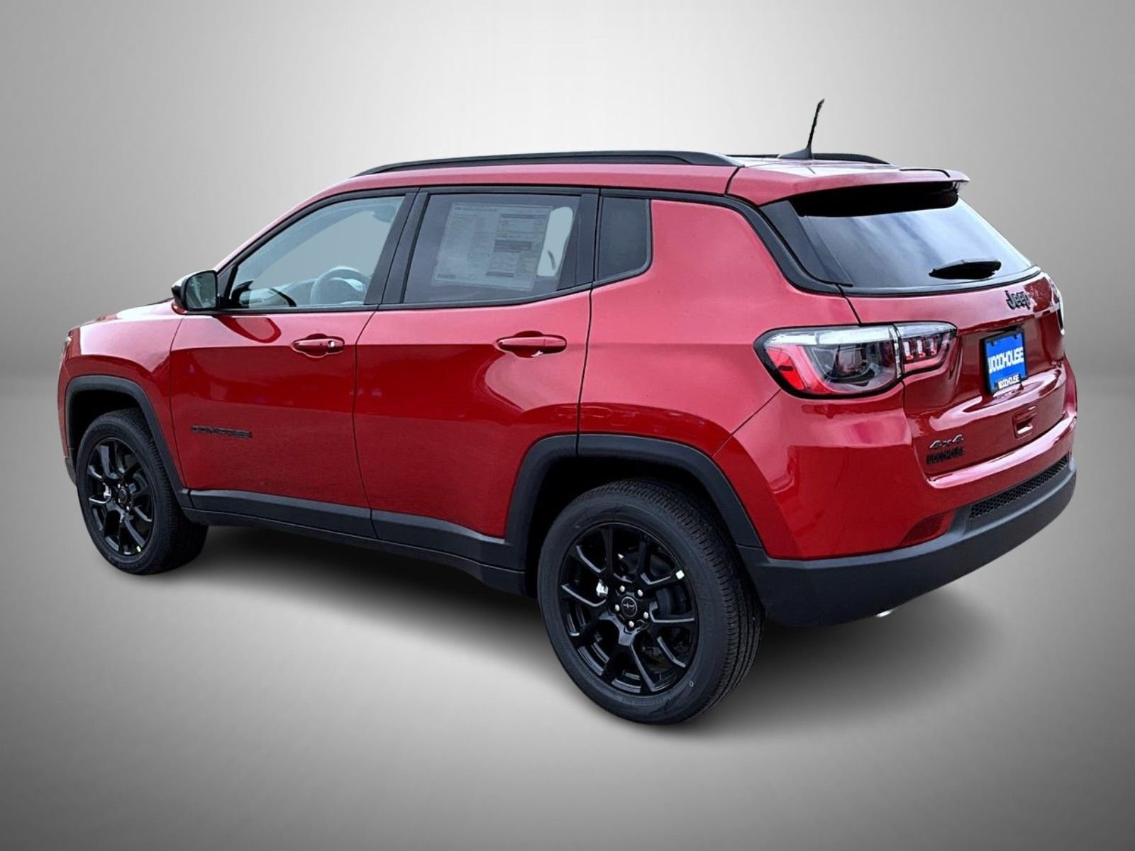 New 2026 Red Hot Pearl-Coat Exterior Paint Jeep Latitude image 7
