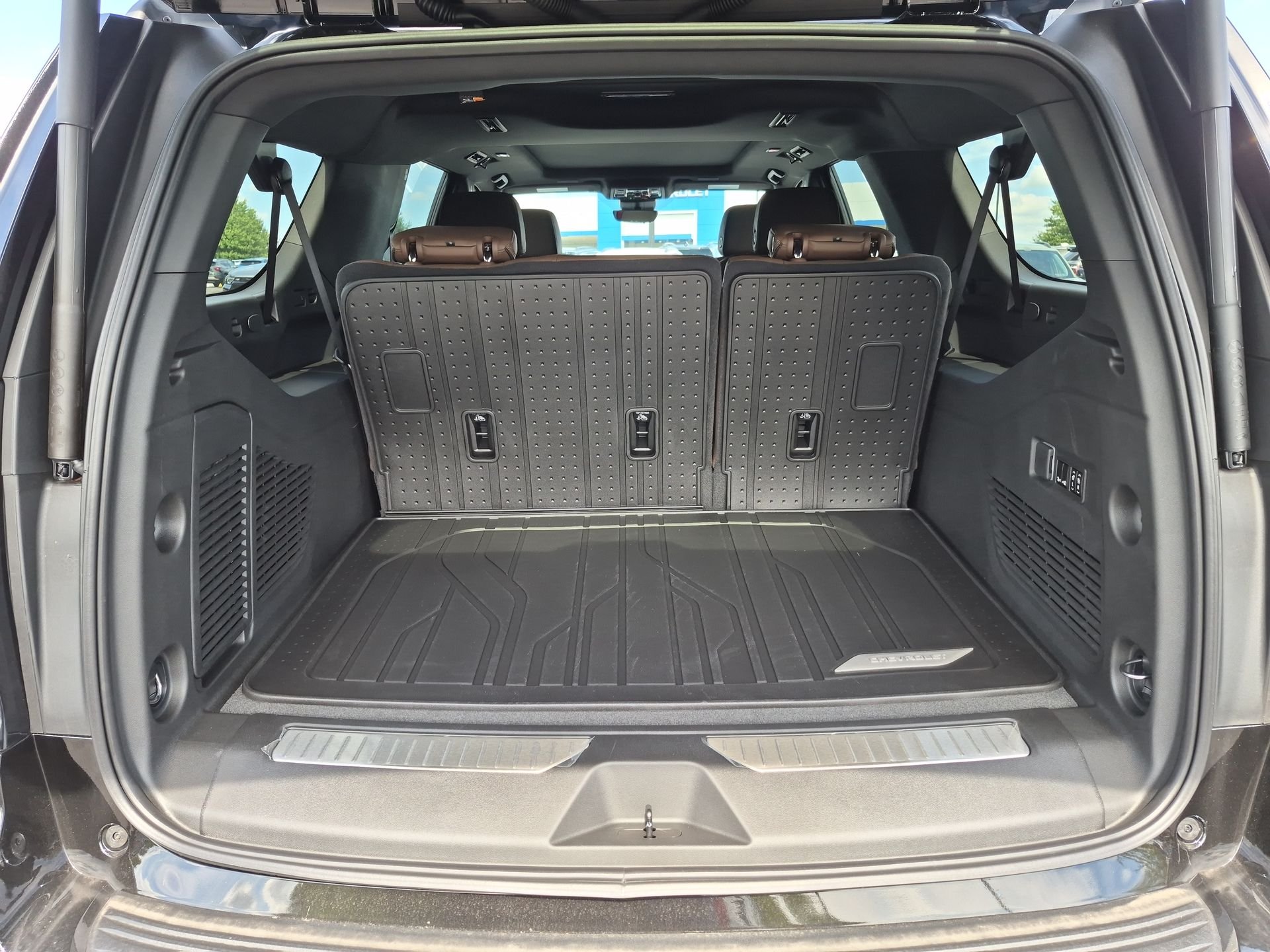 2026 Chevrolet Suburban High Country - Photo 65
