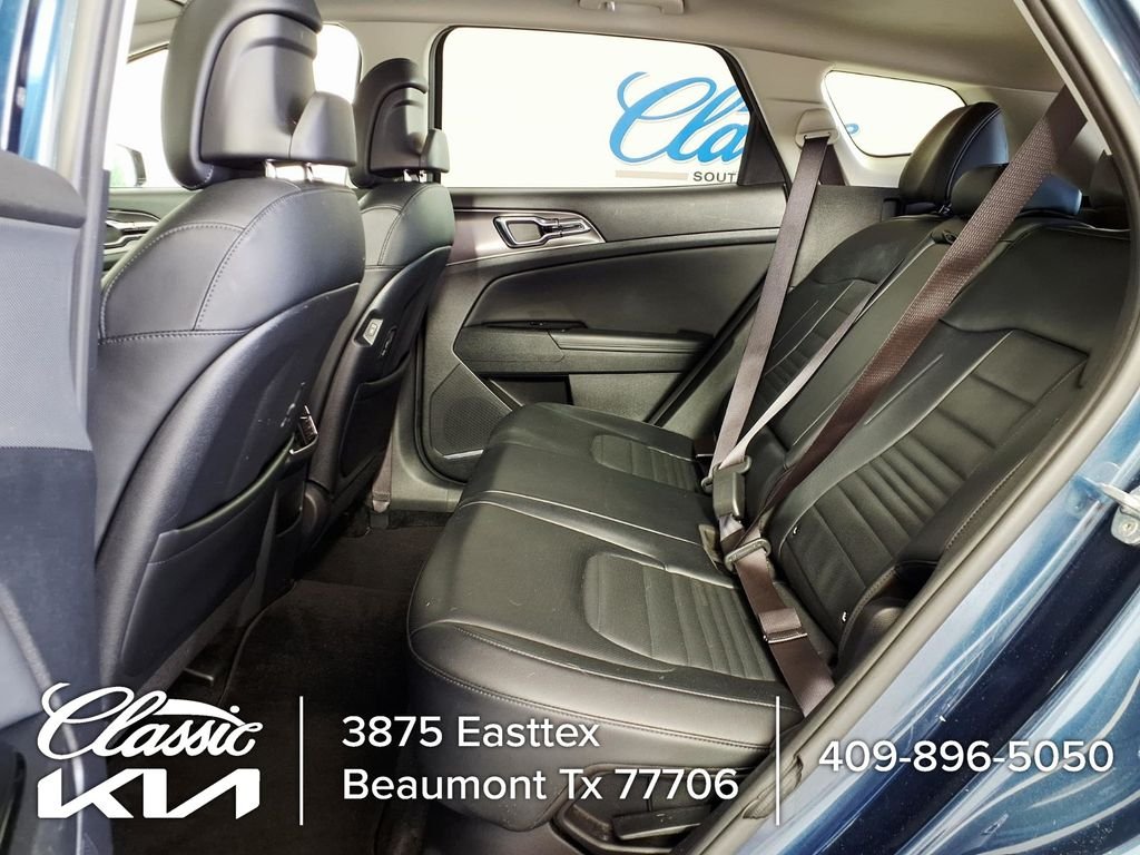 Used 2023 Blue Kia SX-Prestige image 8