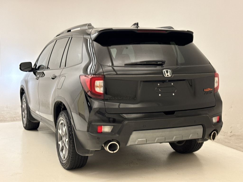 Used 2023 Crystal Black Pearl Honda TrailSport image 7