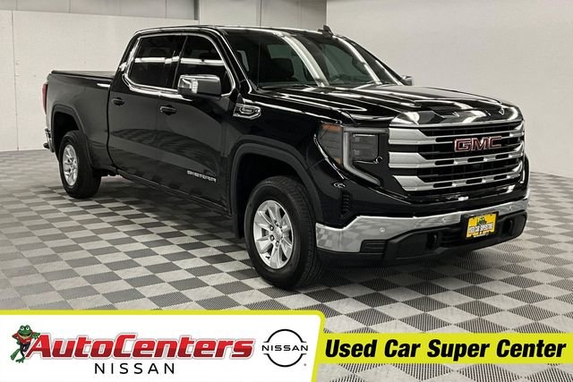2025 GMC Sierra 4WD Crew Cab Short Box SLE's photo