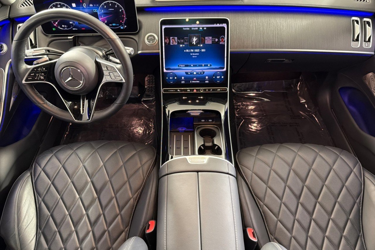 Certified Used 2022 Black Mercedes-Benz S 580 image 12
