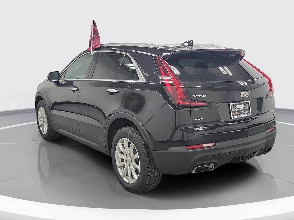 Used 2023 Black Cadillac Luxury image 4
