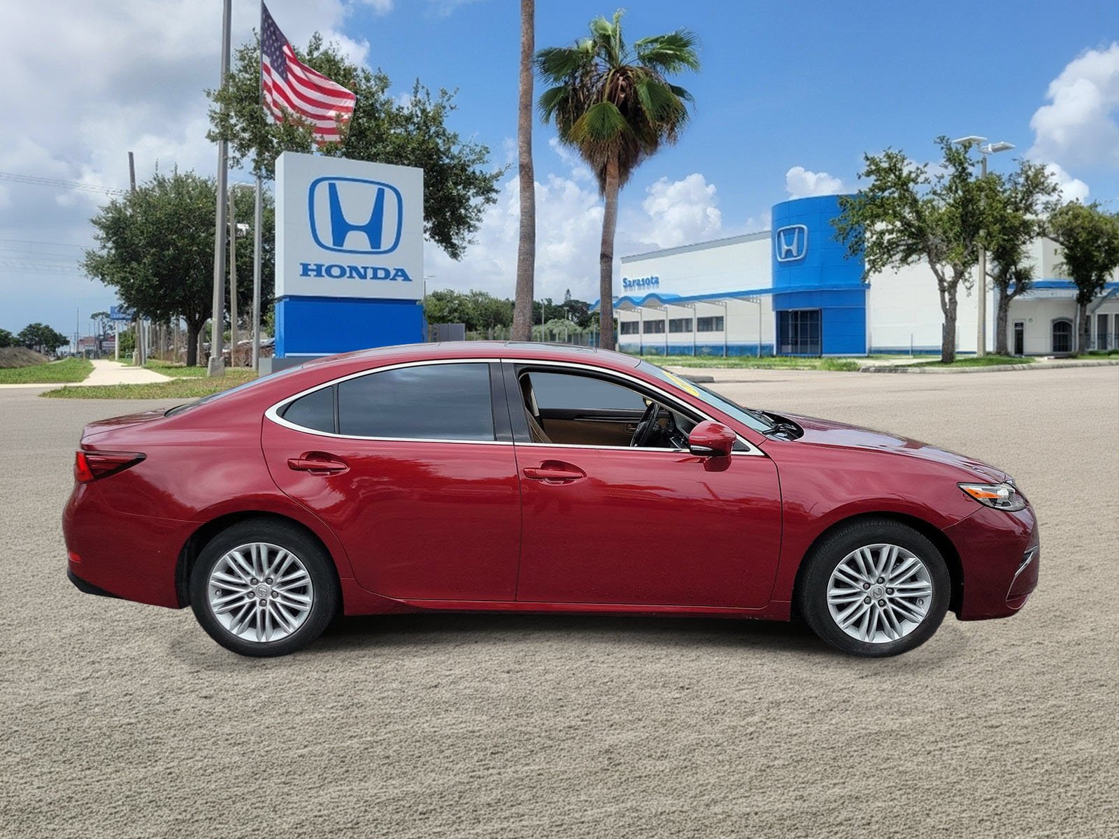 Used 2016 Matador Red Mica Lexus 350 image 4