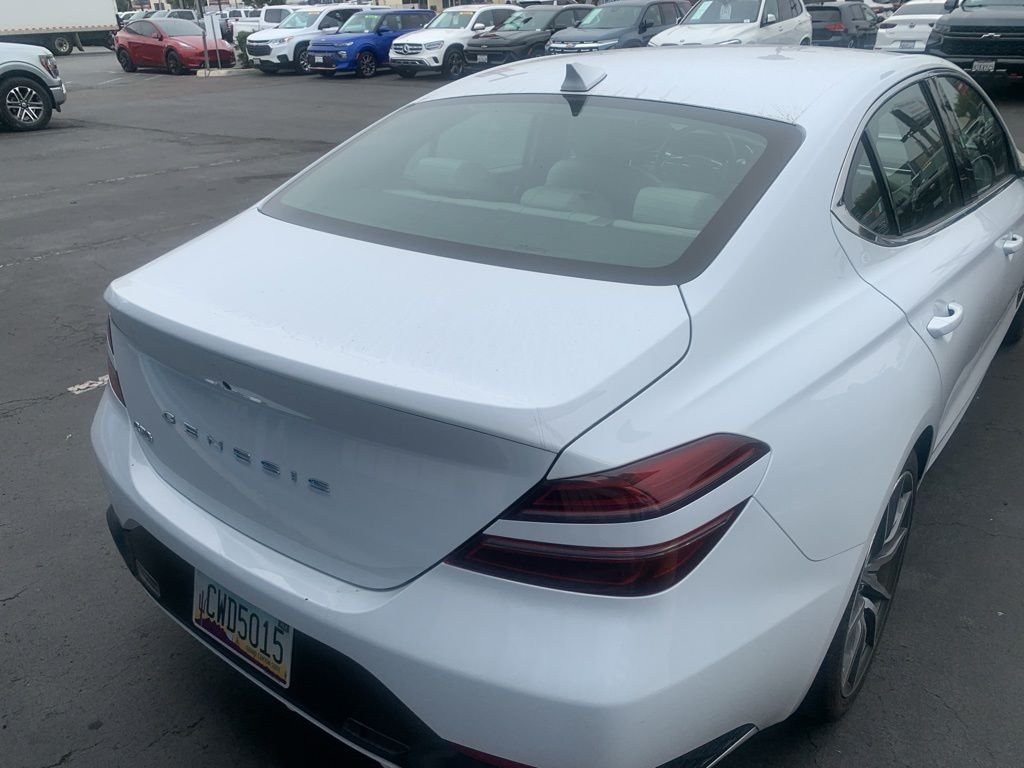 Used 2025 White Genesis 2.5T image 6