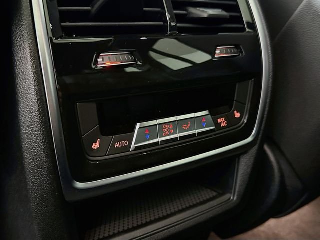 New 2027 Black Sapphire Metallic BMW M60i image 27