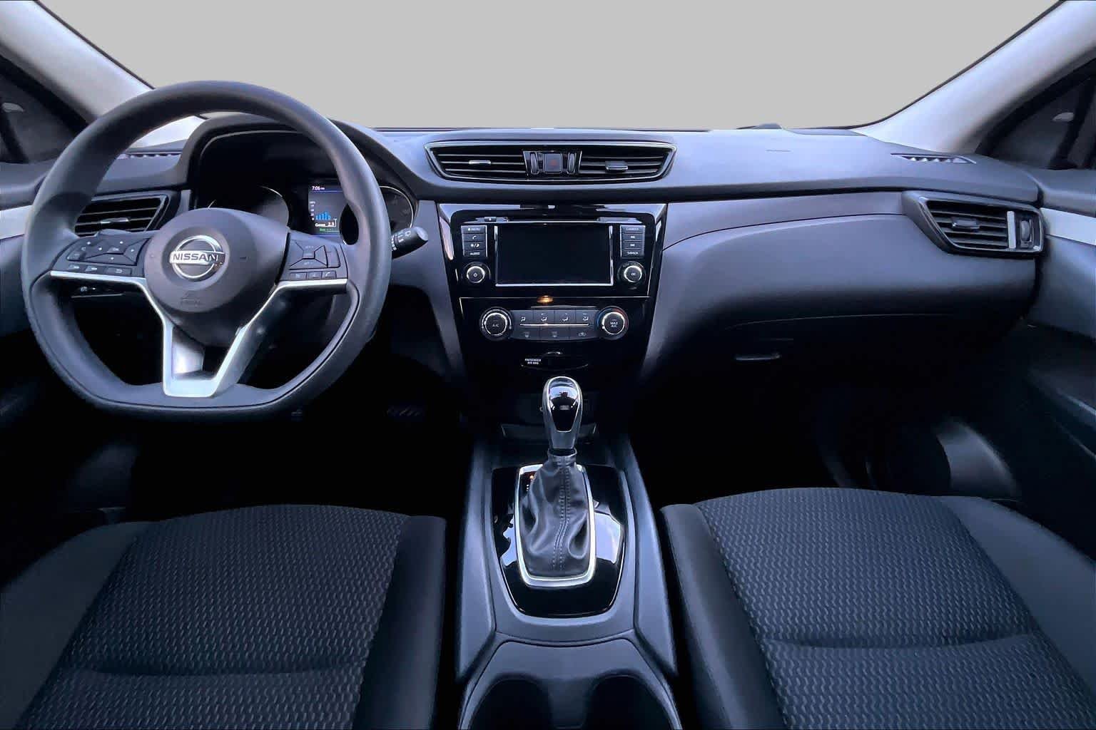 Used 2021 Magnetic Black Pearl Nissan S image 16