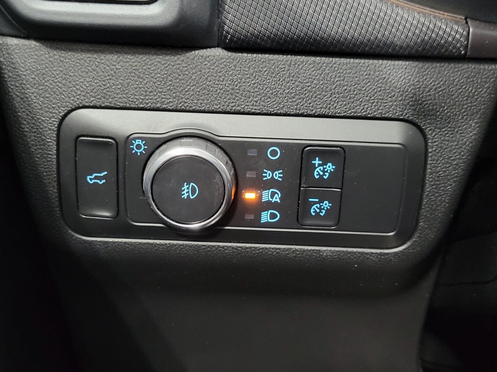 Certified Used 2021 Blue Ford Outer Banks image 14
