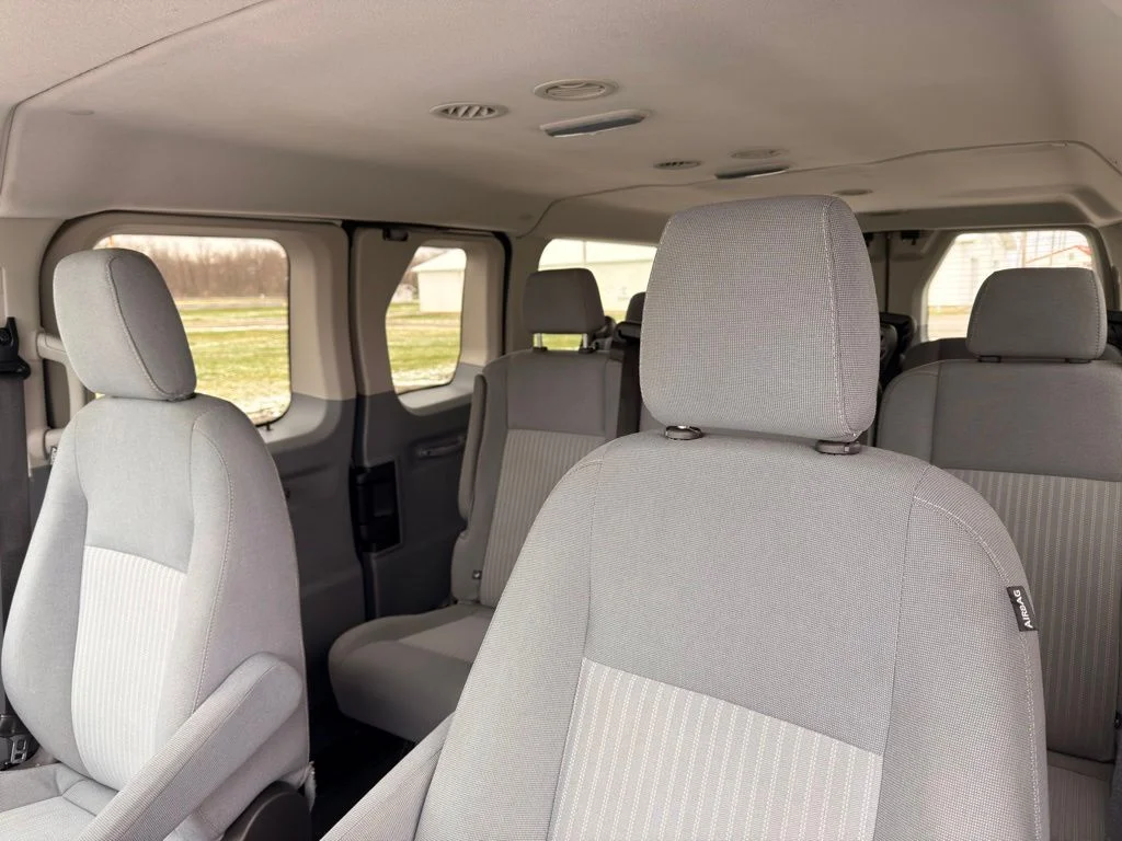Used 2015 White Ford XLT image 24