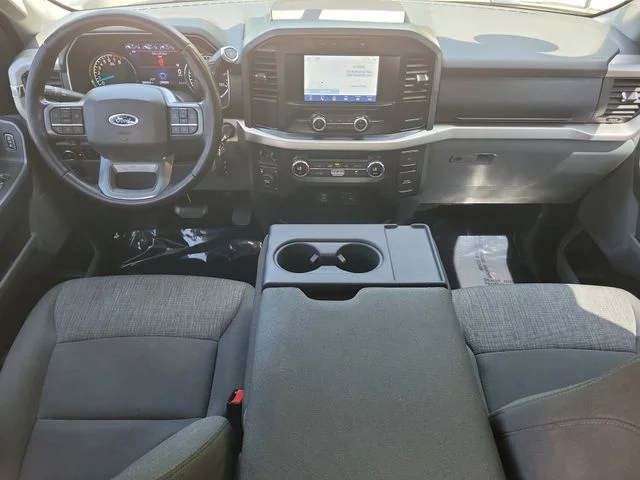 Used 2021 Oxford White Ford XLT image 13