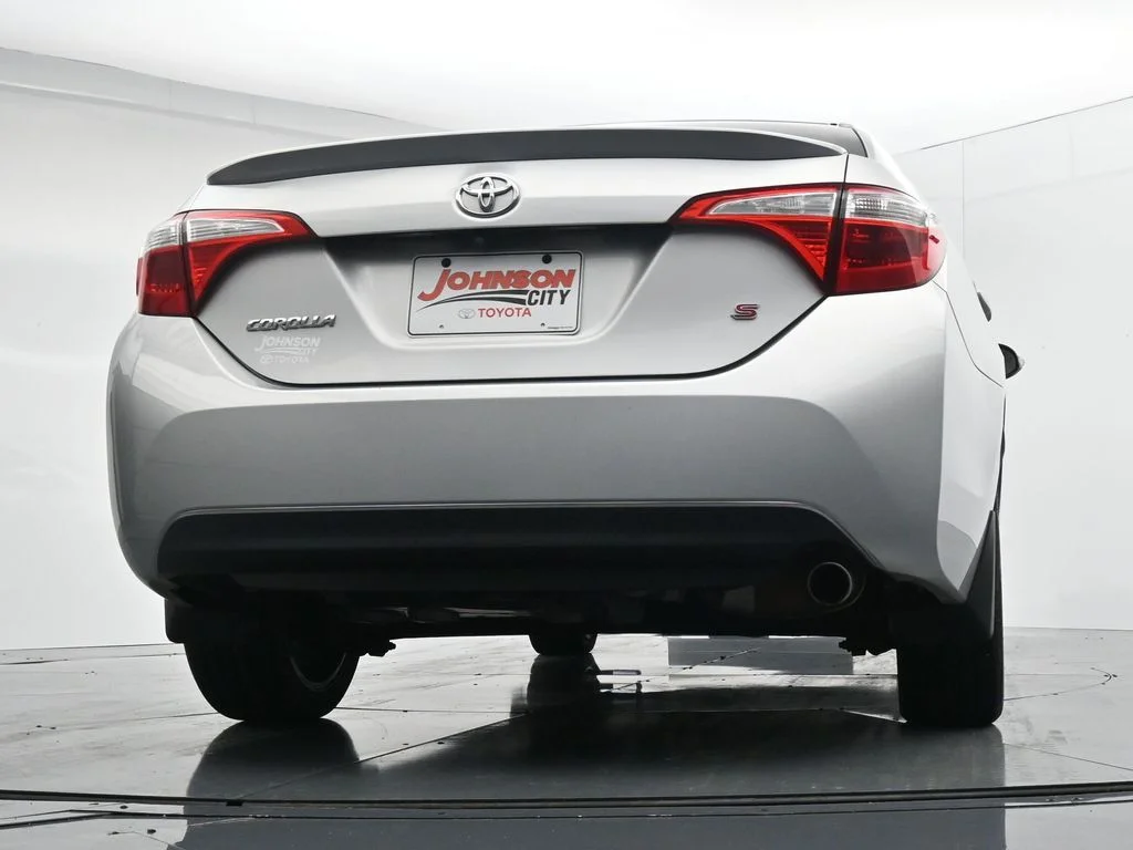 Used 2016  Toyota S Plus image 32
