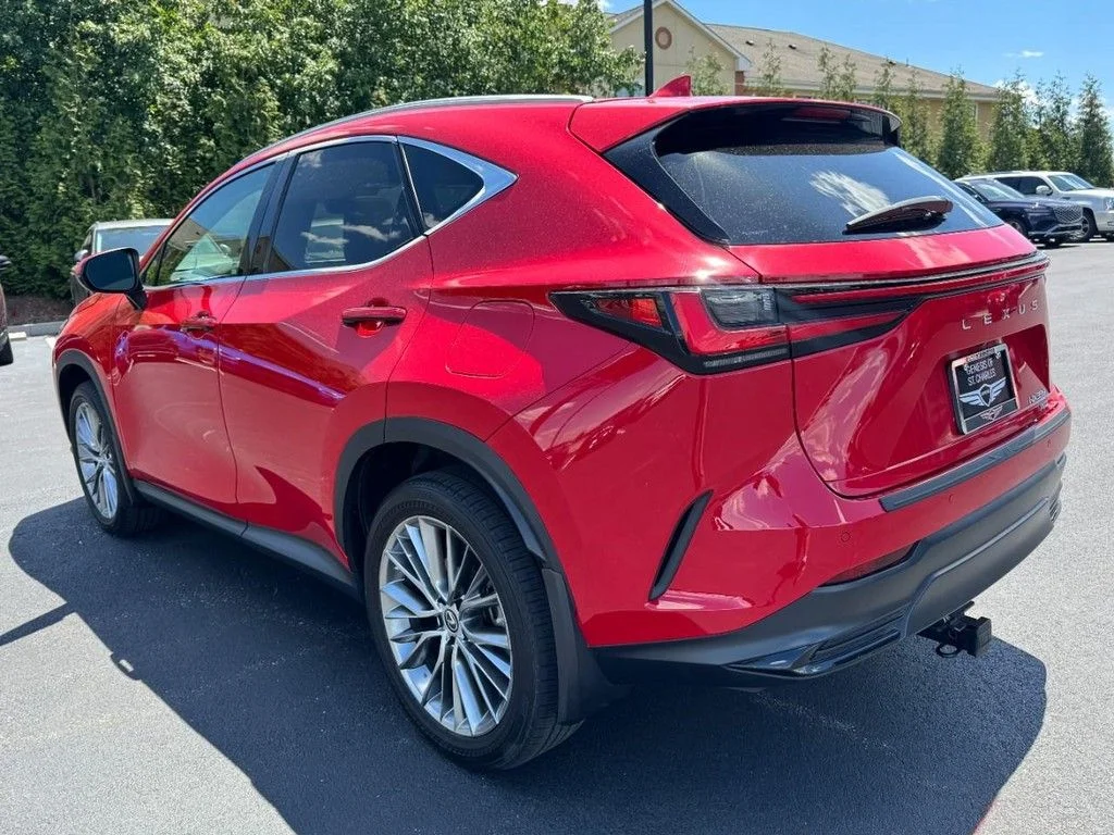 Used 2023 Redline Lexus 350 Luxury image 5