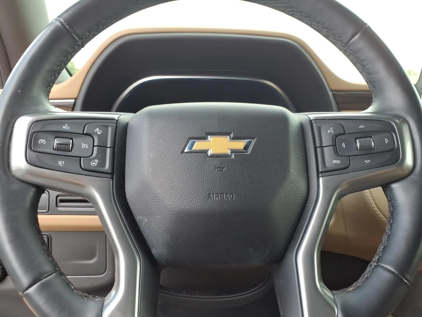 Used 2023 Summit White Chevrolet Premier image 32