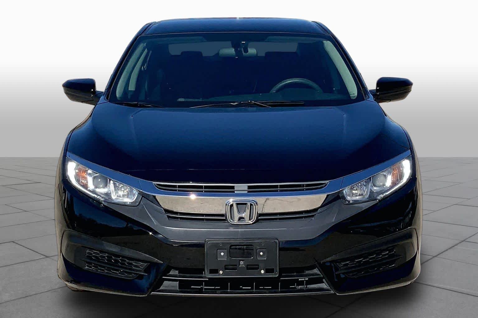 Used 2018 Crystal Black Pearl Honda LX image 4