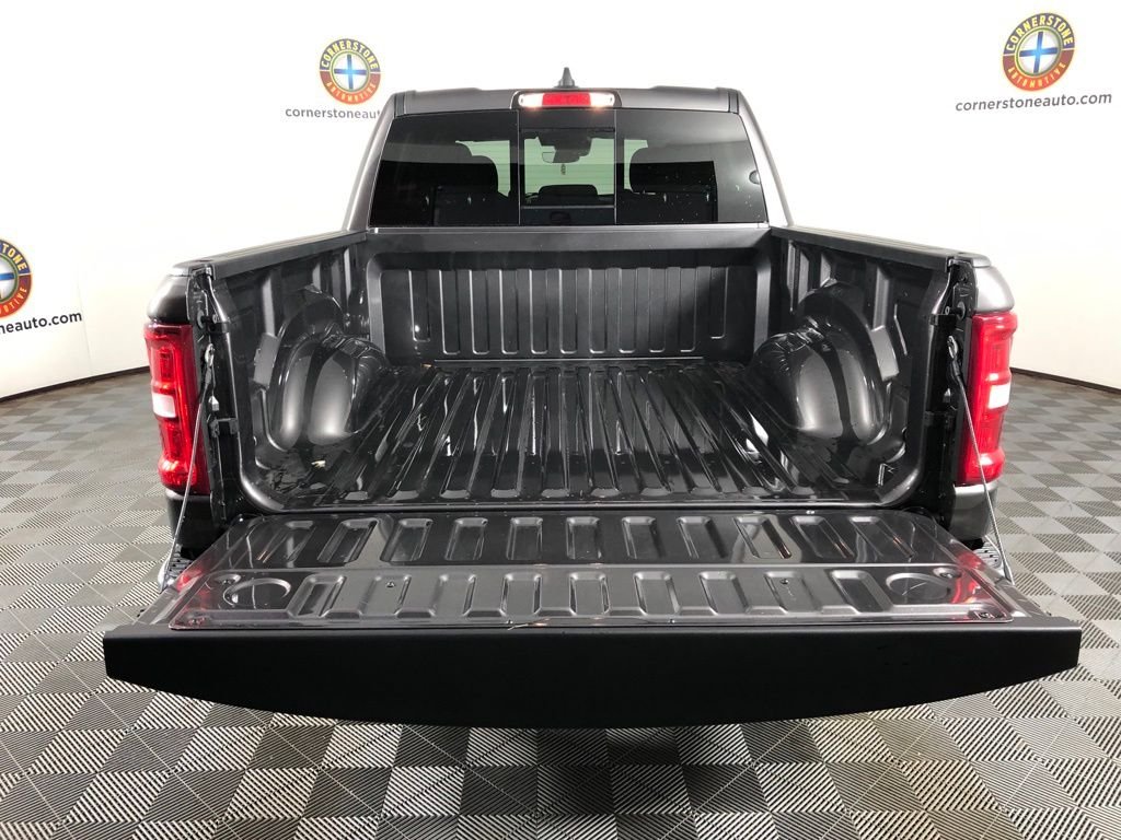 New 2026 Granite Crystal Metallic Clearcoat RAM Big Horn image 19