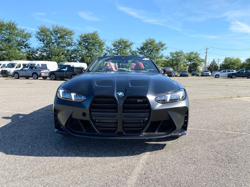 New 2027 Frozen Black Metallic BMW Competition xDrive image 17