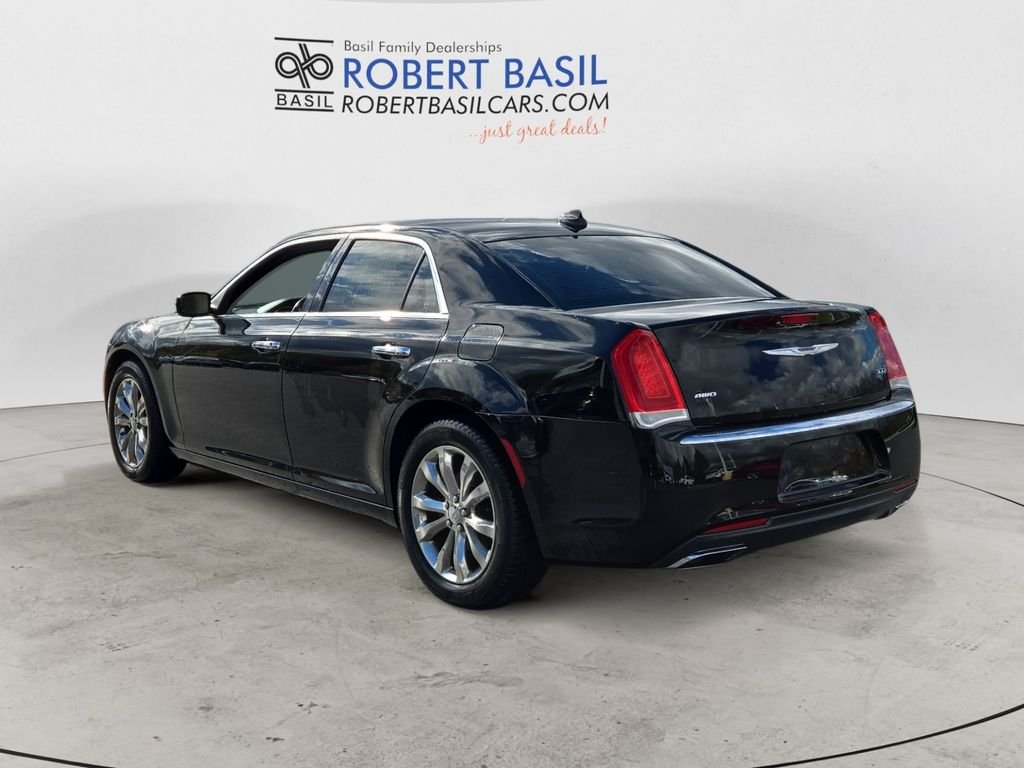 2018 Chrysler 300 Limited photo 3