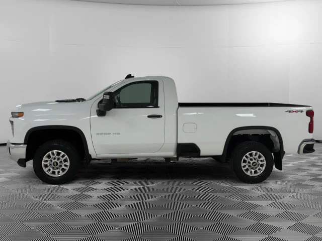 Certified Used 2026 Summit White Chevrolet WT image 2