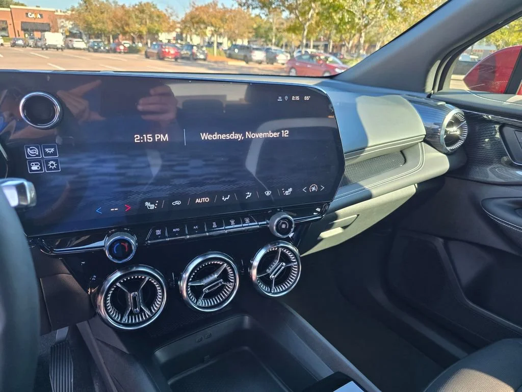 2025 Chevrolet Blazer EV LT - Photo 13