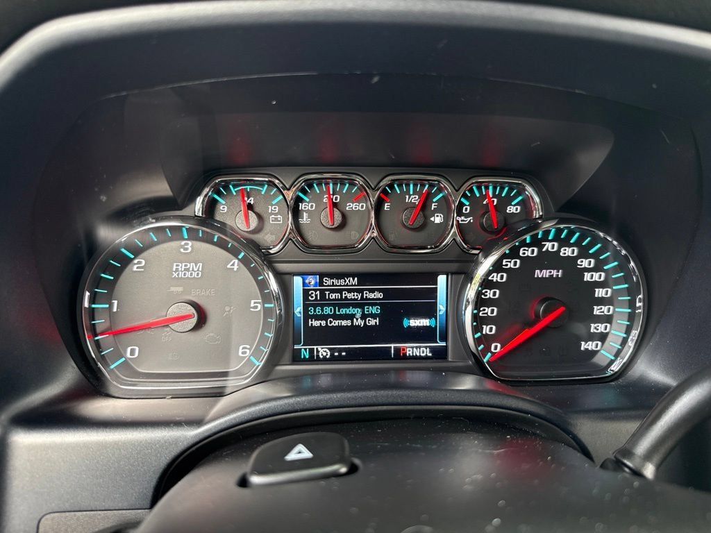 Used 2017 PEPPERDUST METALLIC GMC SLT image 59