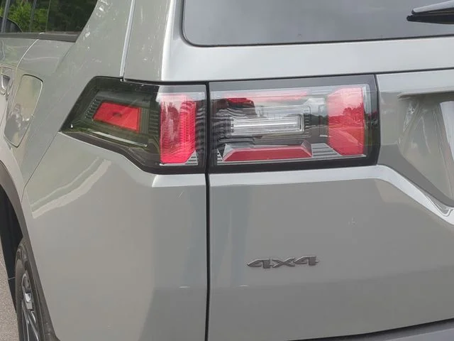New 2026 Sting-Gray Clear-Coat Exterior Paint Jeep Laredo image 21