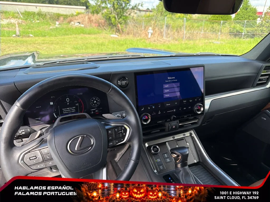 Used 2025 Gray Lexus Luxury image 15