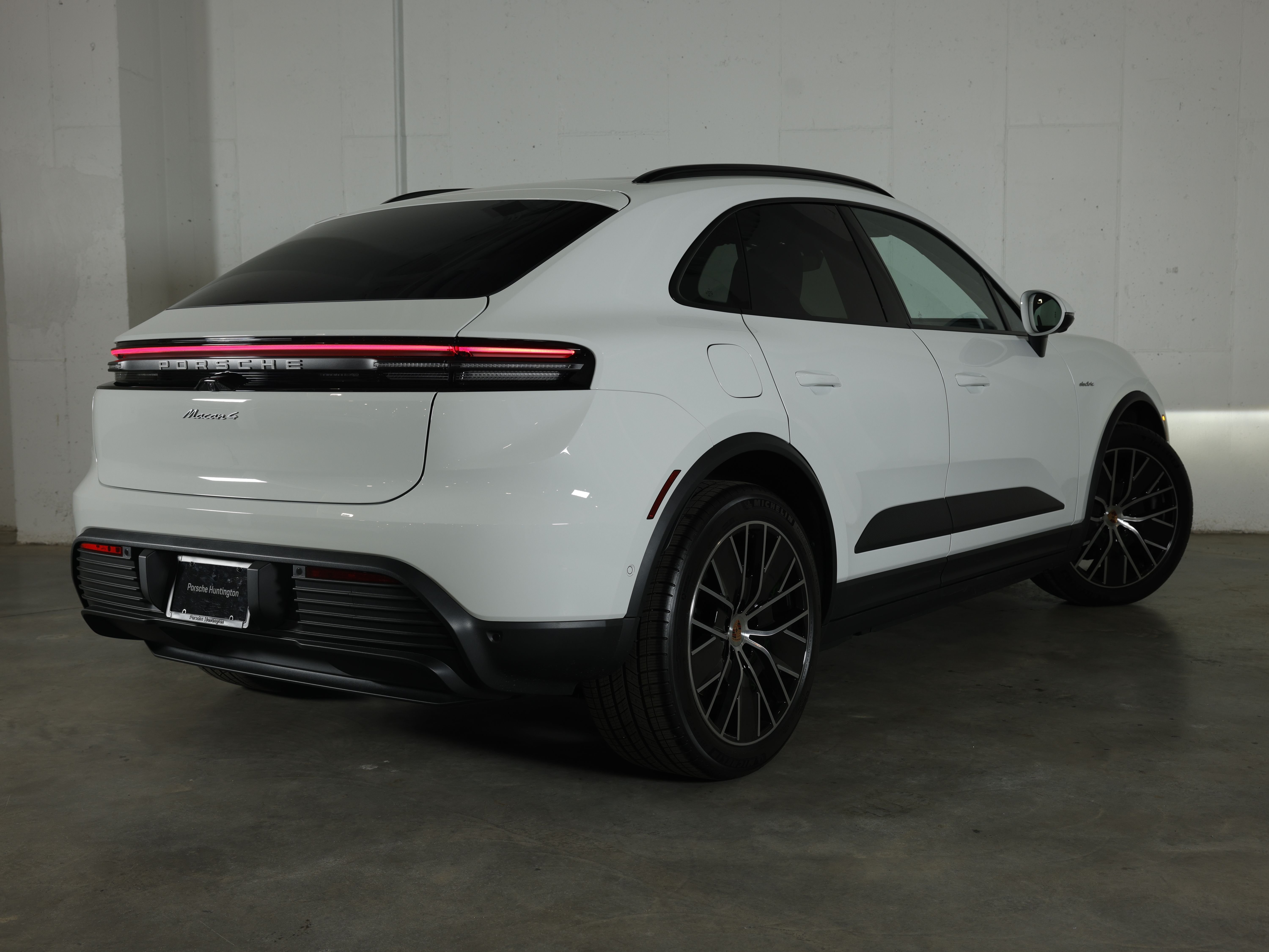 New 2026 White Porsche 4 image 8