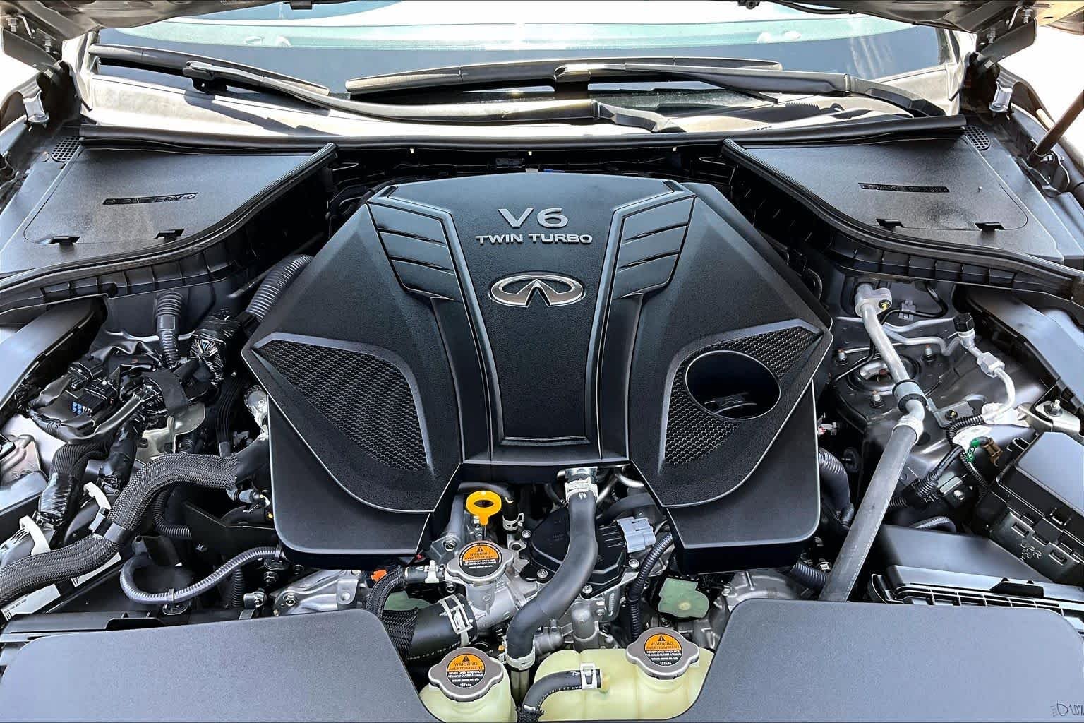 Used 2023 Graphite Shadow INFINITI RED SPORT 400 image 32