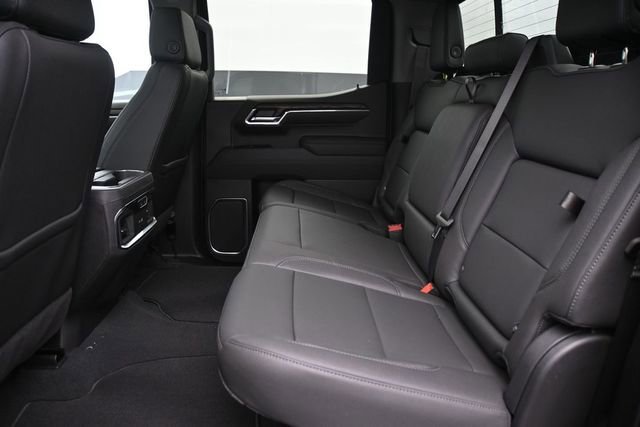 2026 GMC Sierra 1500 SLT - Photo 11