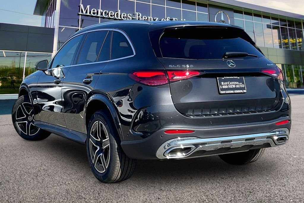 New 2026 Graphite Grey Metallic Mercedes-Benz GLC 300 image 3
