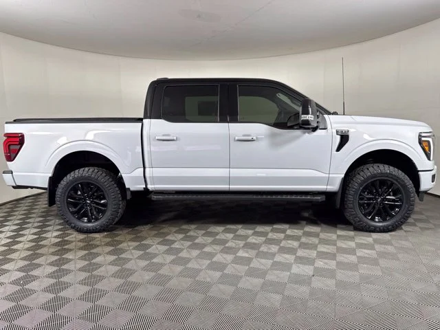 Used 2025 White Ford Lariat image 2