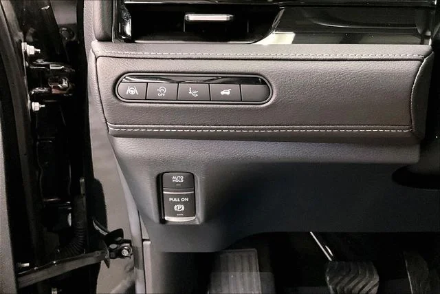 Used 2025 Mineral Black INFINITI SENSORY image 39