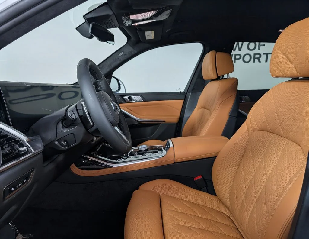 New 2027 White BMW xDrive40i image 2