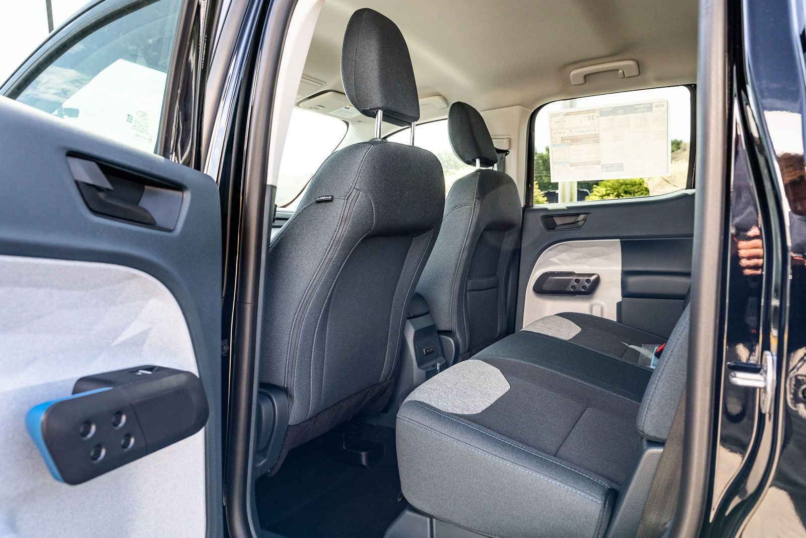 New 2026 Shadow Black Ford XLT image 13
