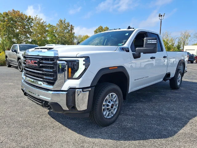 New 2026 Summit White GMC Pro image 3