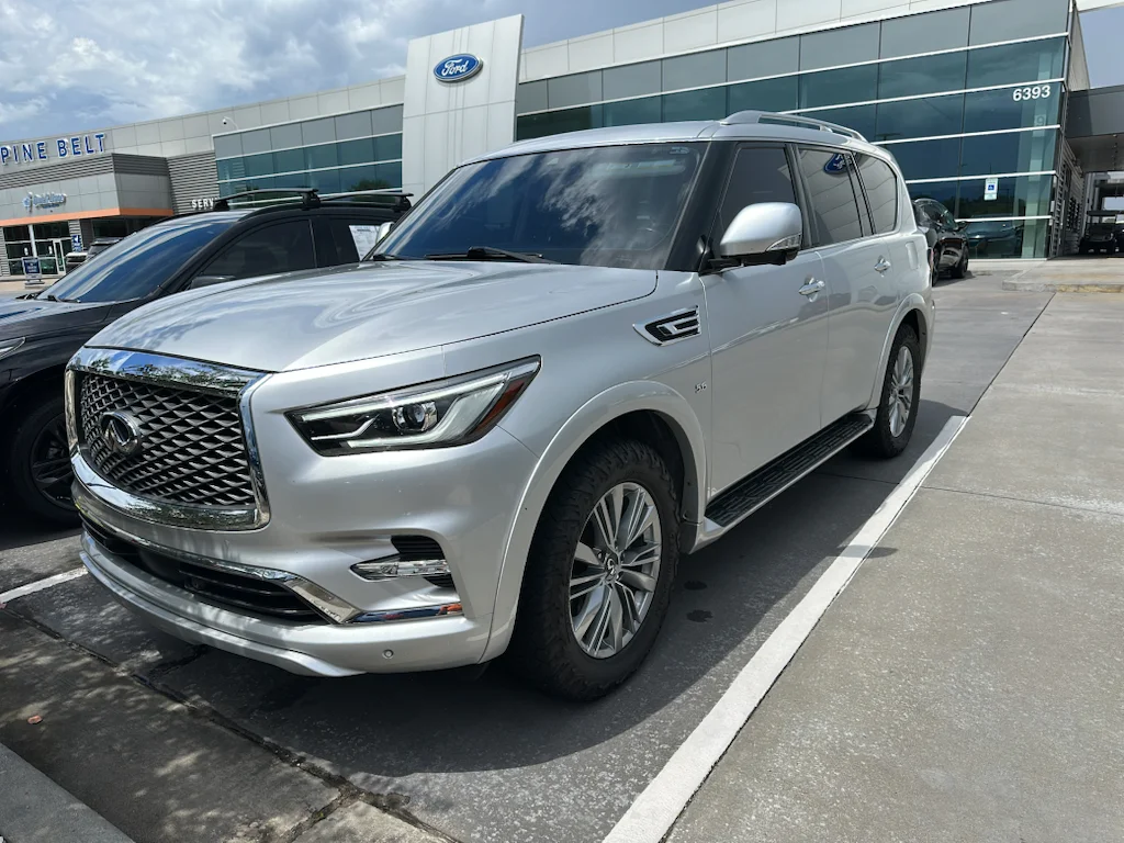 Used 2020 Liquid Platinum INFINITI LUXE image 1