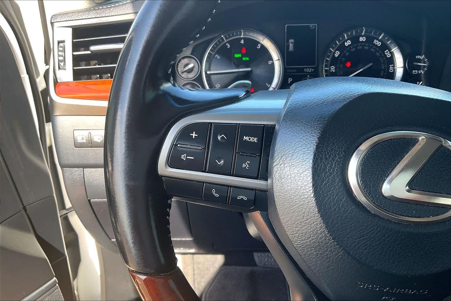 Used 2021 Eminent White Pearl Lexus  image 22