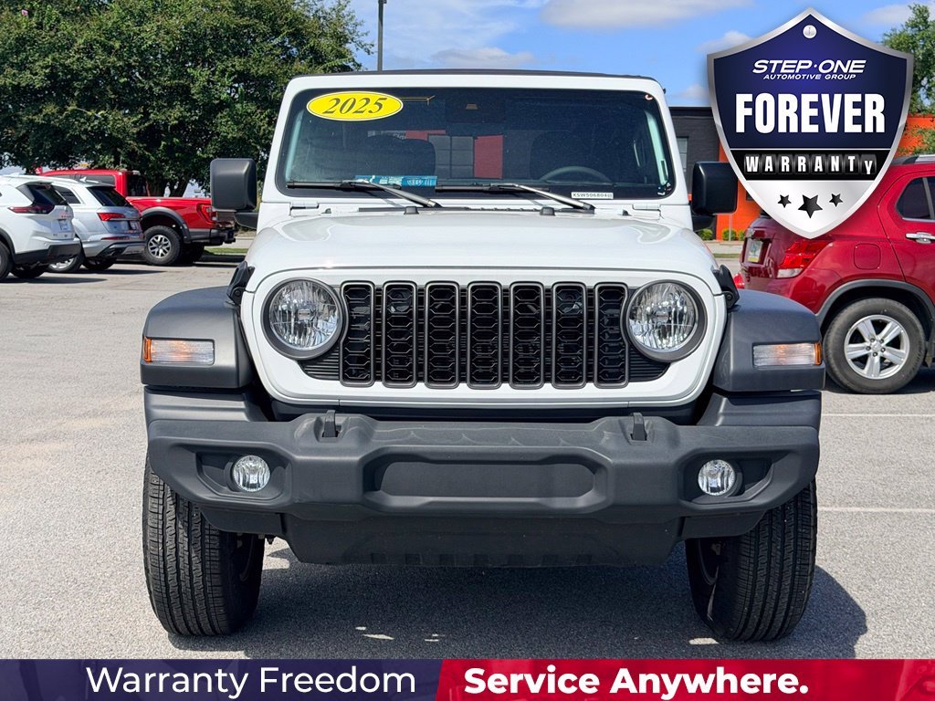 Used 2025 White Jeep Sport S image 9