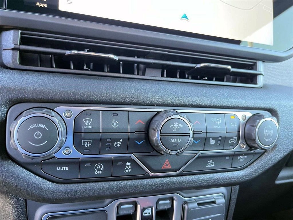 New 2025 41 Exterior Paint Jeep Sport S image 21