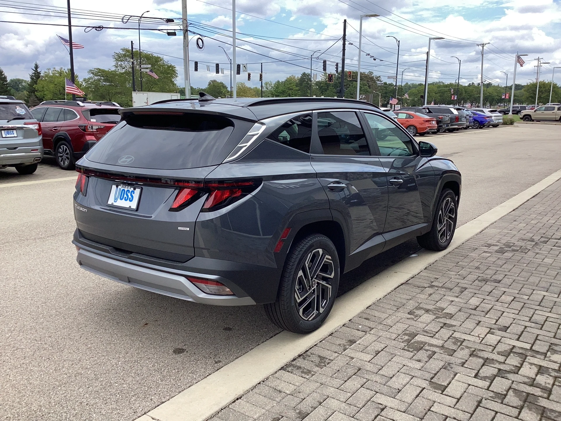New 2026 Ecotronic Gray Metallic Hyundai SEL Plus image 10