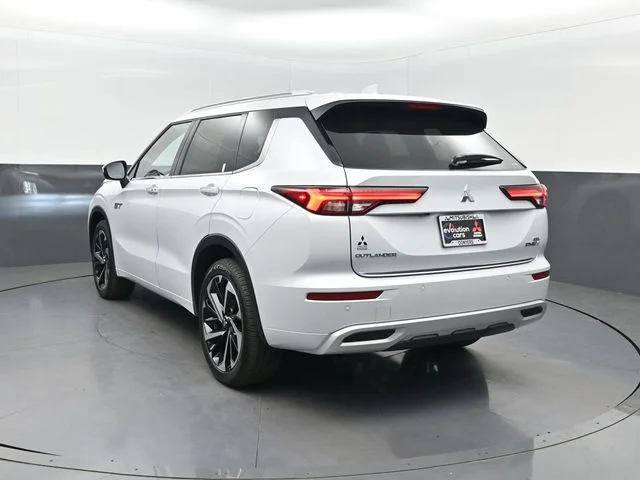 New 2025 White Mitsubishi SEL S-AWC image 35