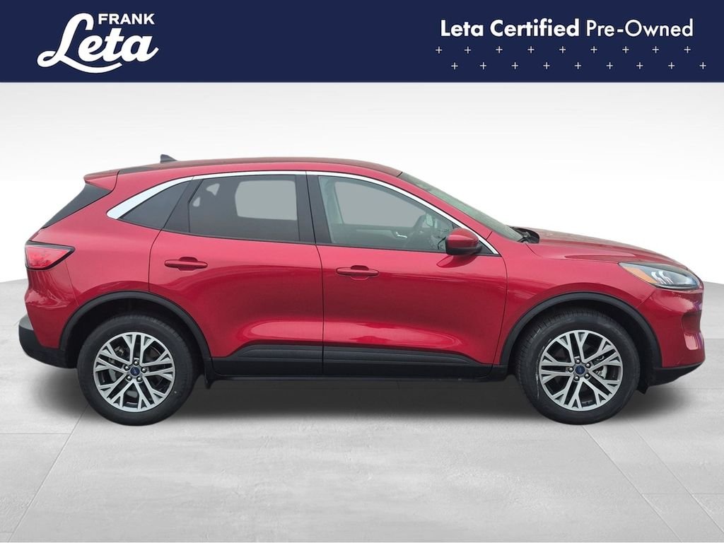 Used 2022 Rapid Red Metallic Tinted Clearcoat Ford  image 4