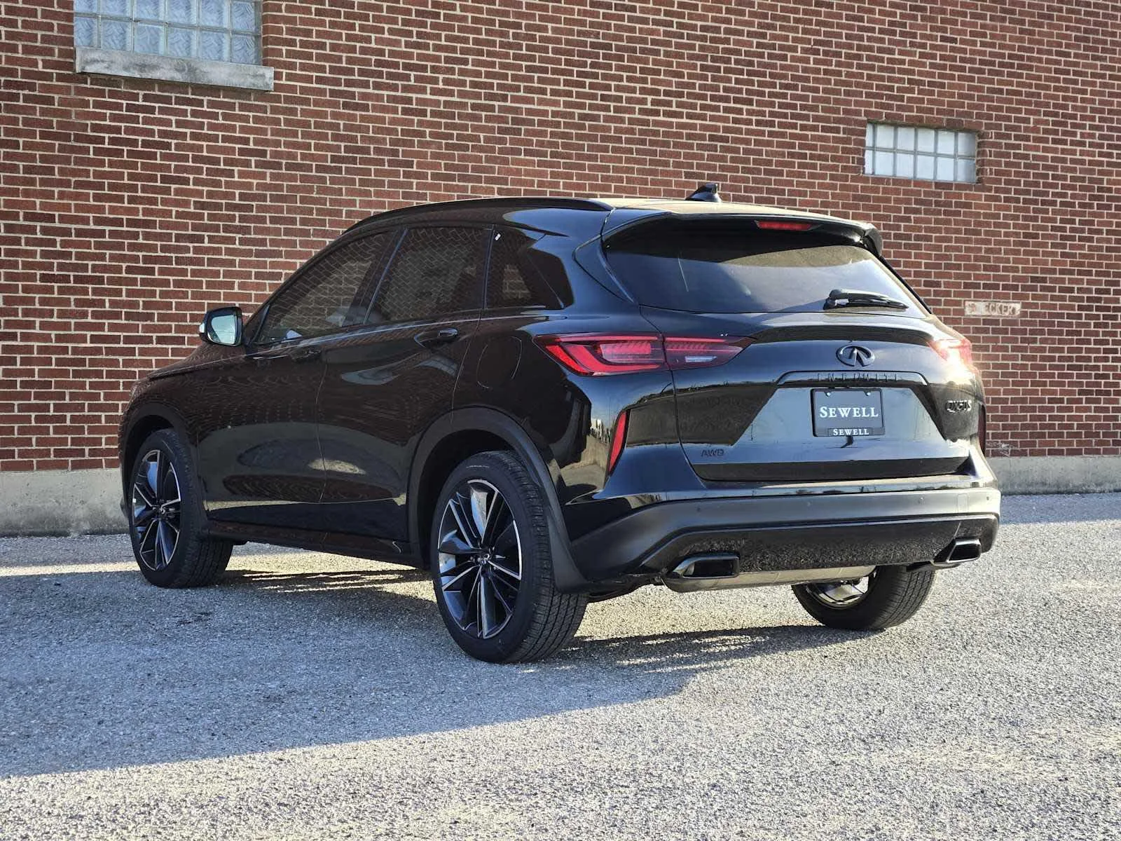Certified Used 2025 Black Obsidian INFINITI SPORT image 5