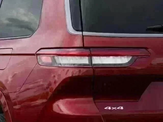 New 2026 Velvet Red Pearl-Coat Exterior Paint Jeep Limited image 36