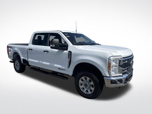 Used 2023 Oxford White Ford XLT image 8