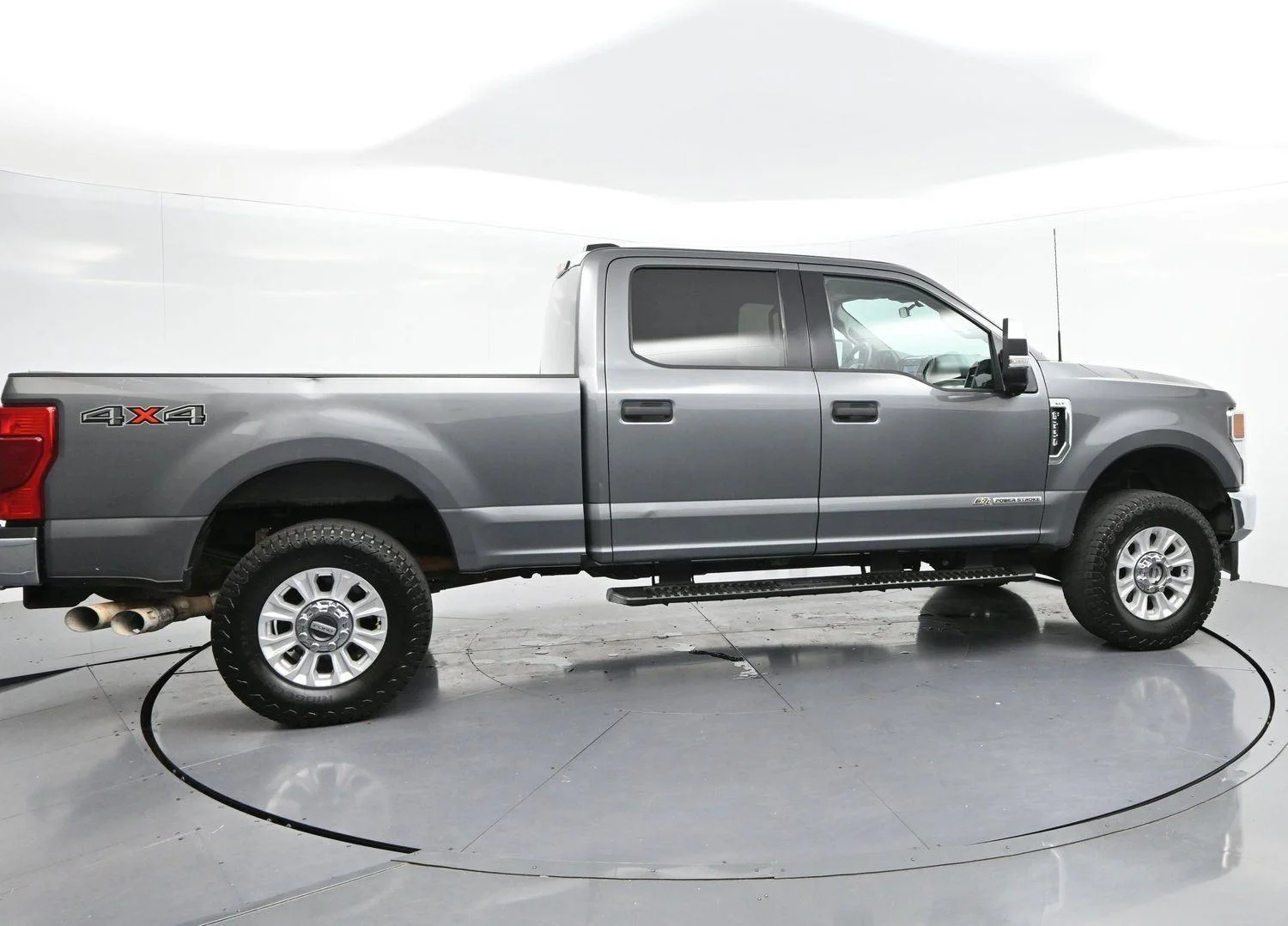 Used 2022 Carbonized Gray Ford XLT image 8