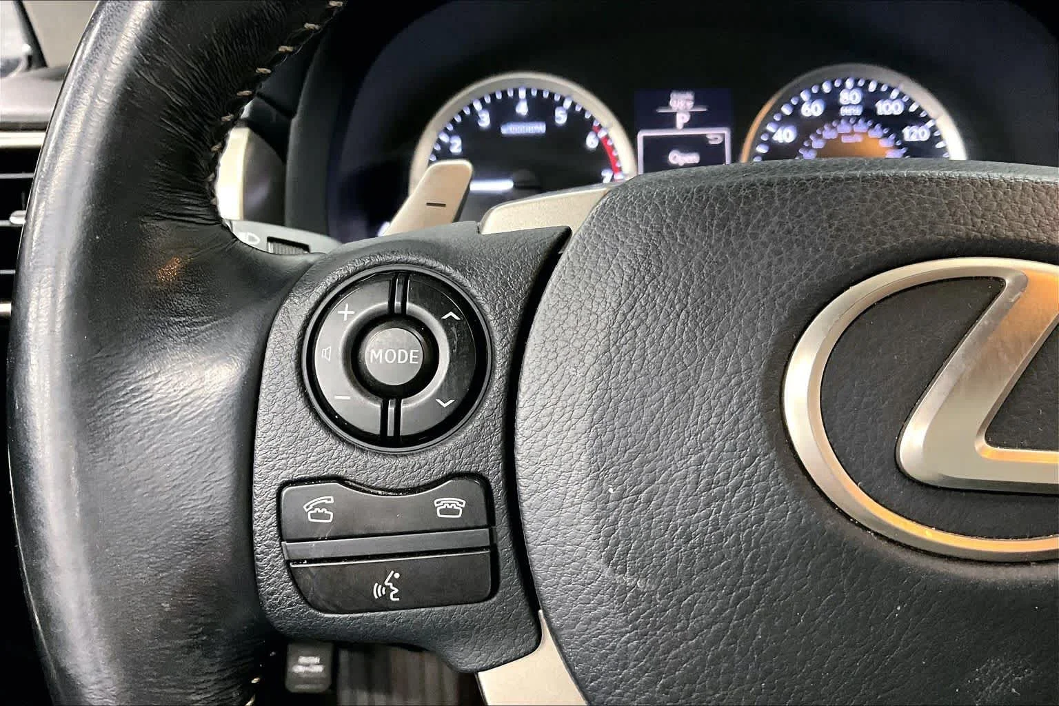 Used 2016 Silver Lining Metallic Lexus  image 23