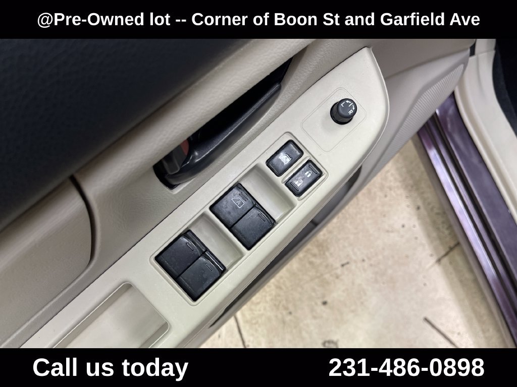 Used 2013 Red Subaru 2.0i image 16