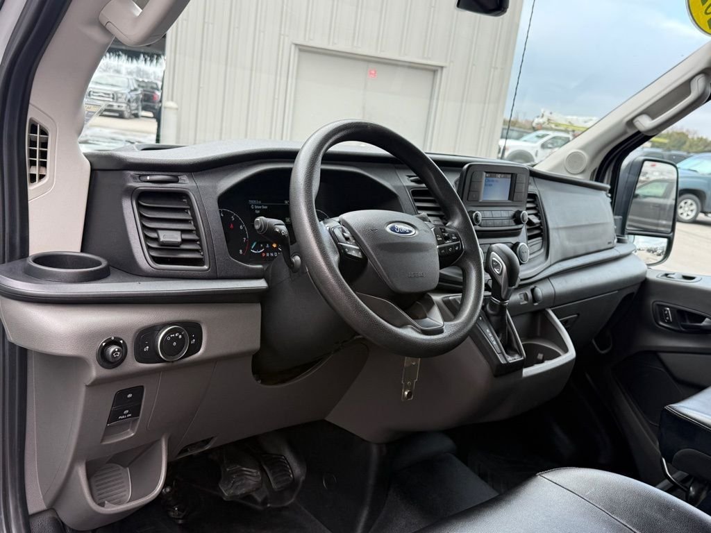 Used 2023 Oxford White Ford Base image 4